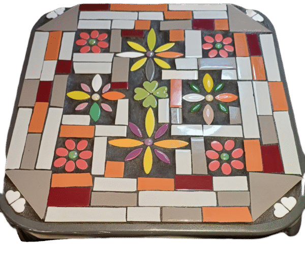 Cool retro table - Image 3