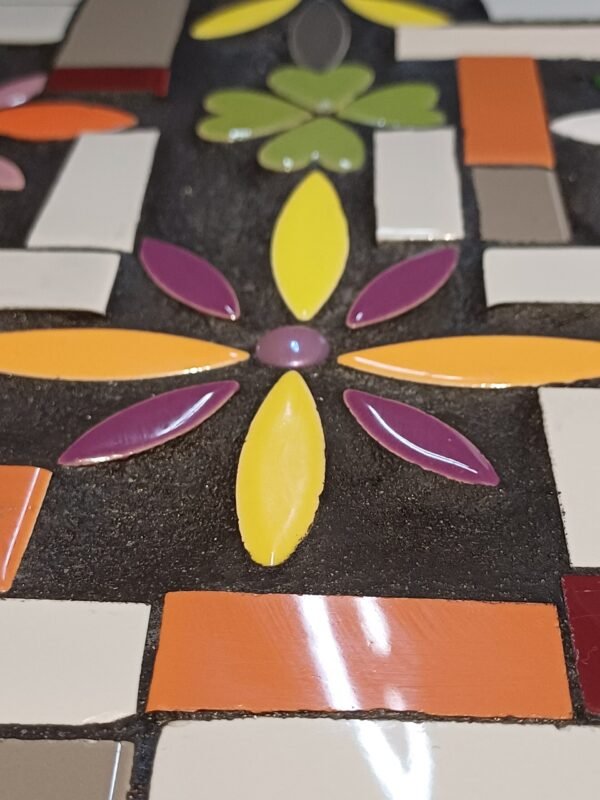 Cool retro table - Image 4