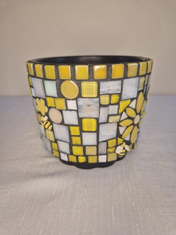 Bee plant pot - Image 2