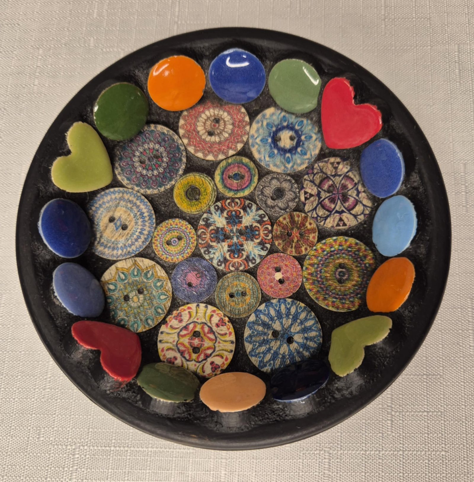 Button dish