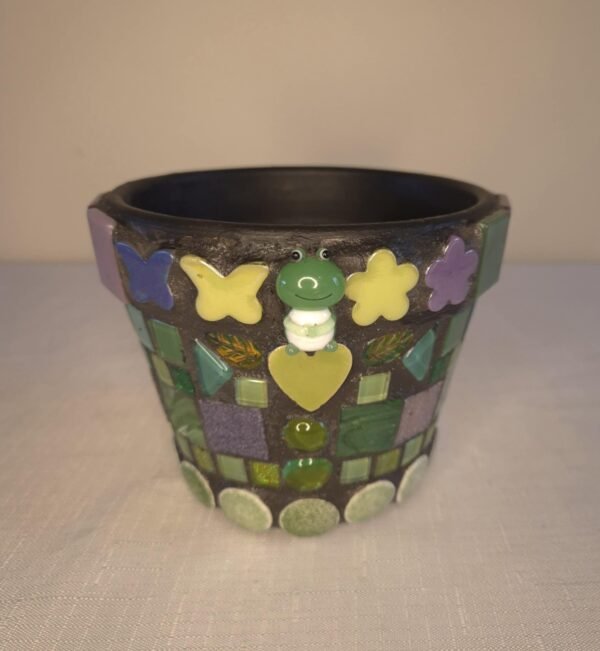 Frog plant pot
