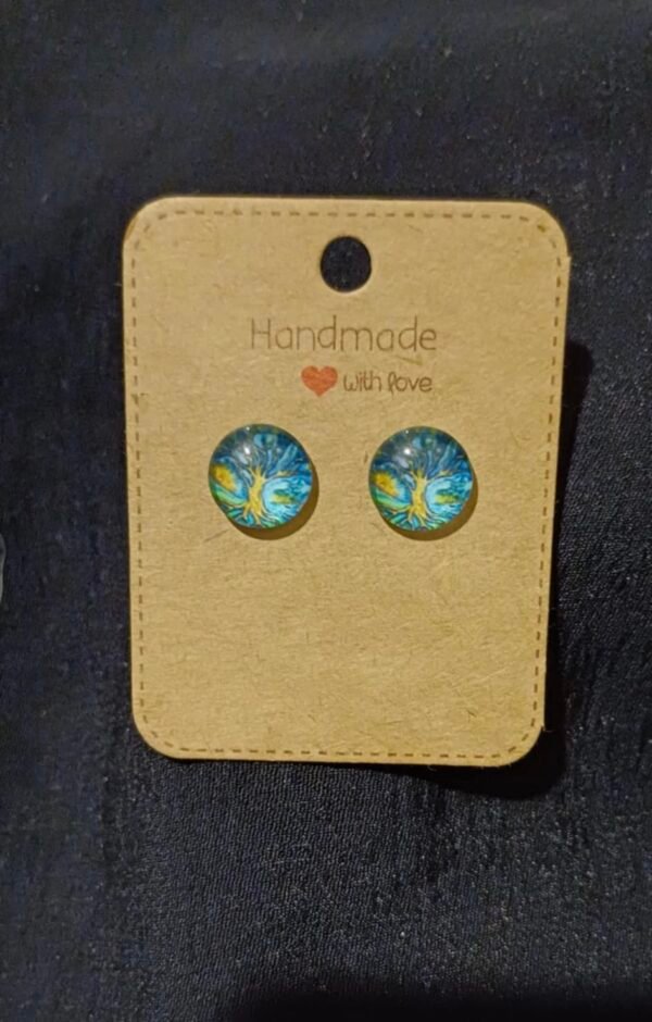 Mandala studs