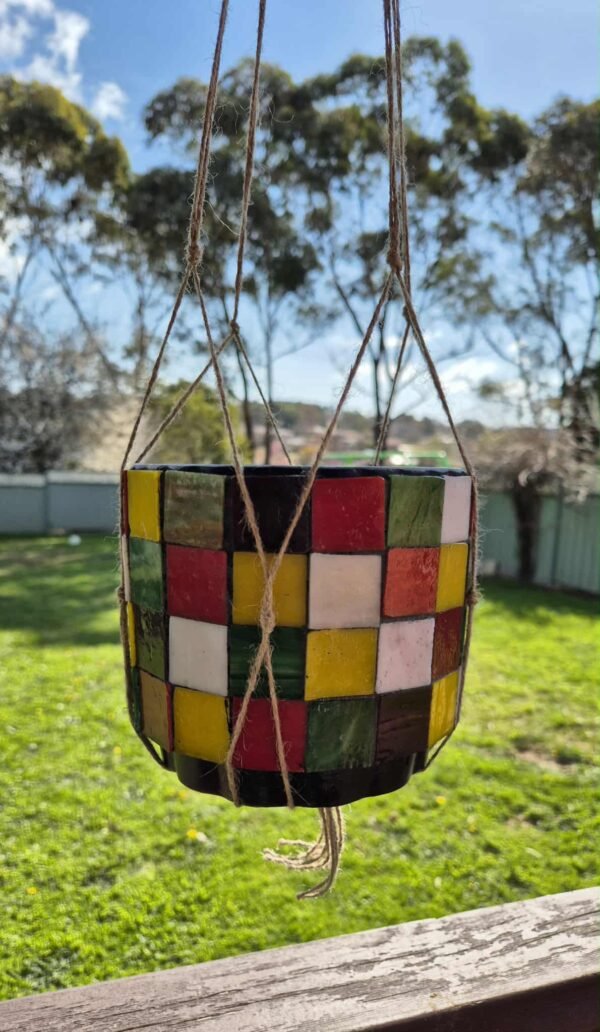 Retro plant pot - Image 4