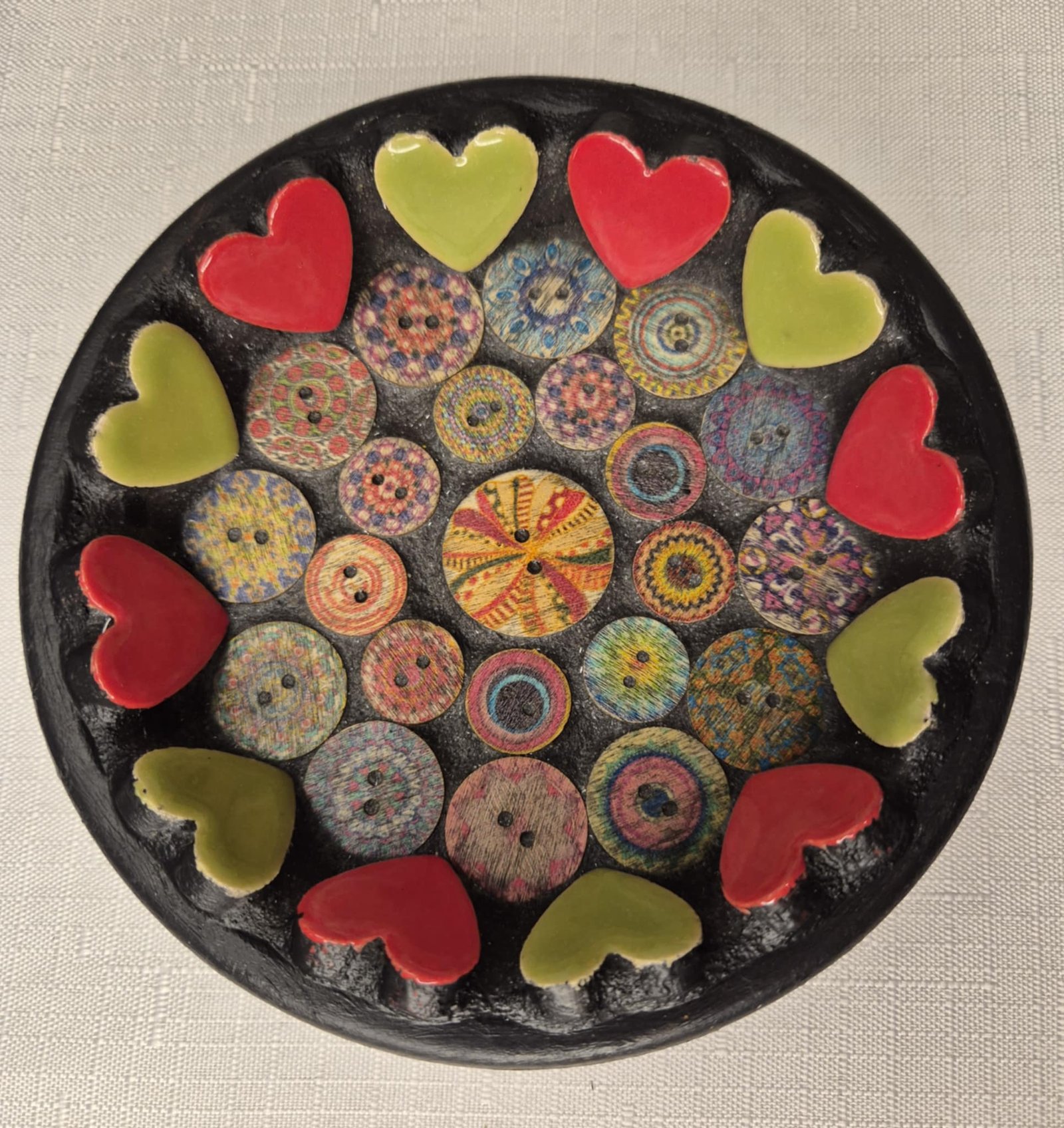 Button dish