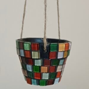 Small hanging pot